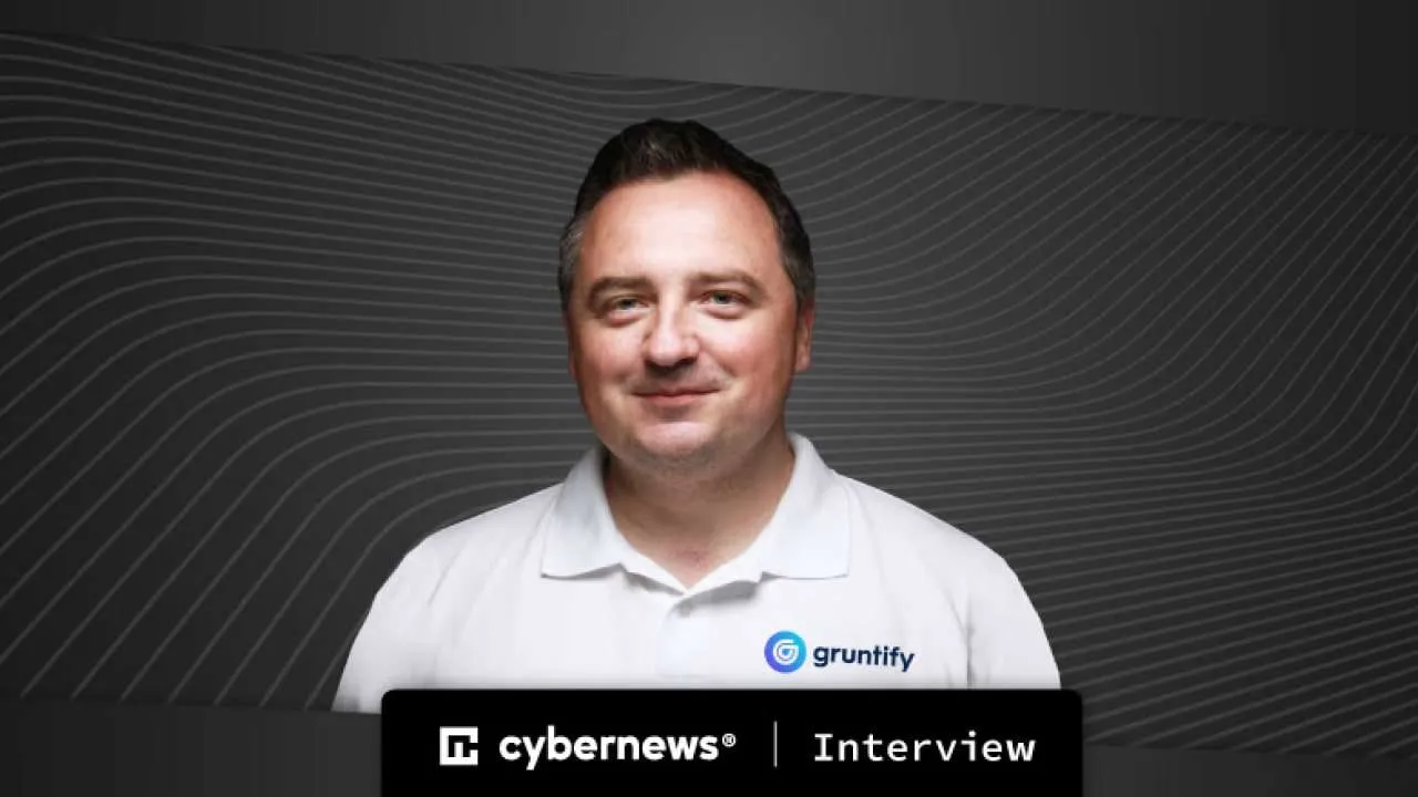 Gruntify’s founder in a branded polo shirt, captioned “cybernews Interview”